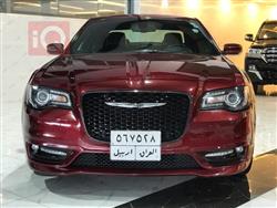 کرایسلەر 300